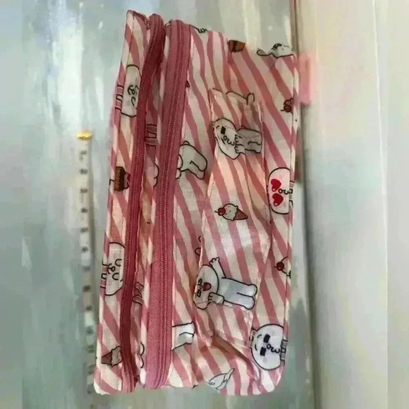 Travel Bag pack a your items and keep organized while on the go - Picture 11 of 12